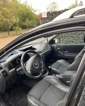 Renault Laguna cena 9500 przebieg: 305000, rok produkcji 2007 z Kraków małe 46